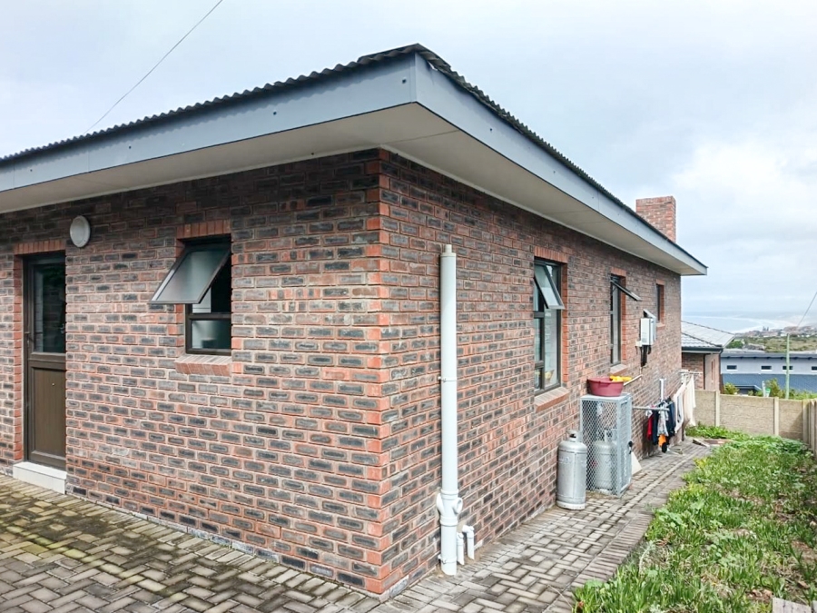 7 Bedroom Property for Sale in Dana Bay Western Cape